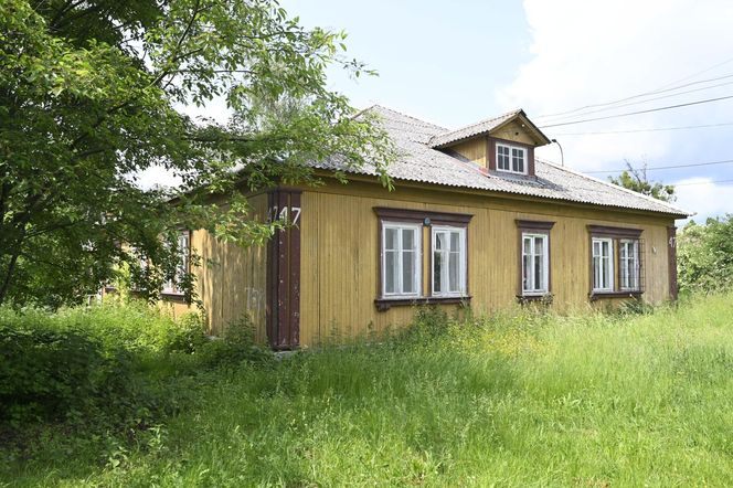 Policja na Osiedlu Przyjaźń w Warszawie 