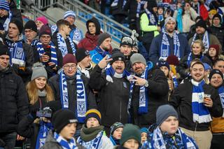 Kibice na meczu Lech Poznań - Widzew Łódź bawili się świetnie. Humory popsuli im piłkarze Kolejorza 