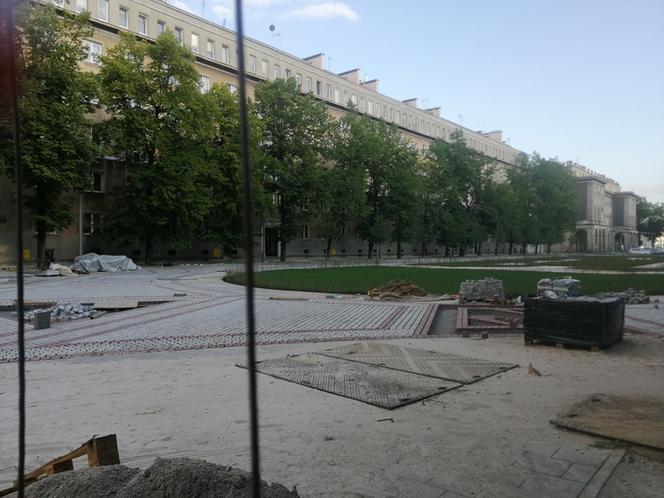 Kraków. Aleja Róż wkrótce w pełni zakwitnie! Prace remontowe są na finiszu