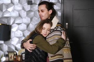 Barwy szczęścia odc. 2850. Cezary Rawicz (Marcel Opaliński), Sofia (Valeri Guliaieva) 