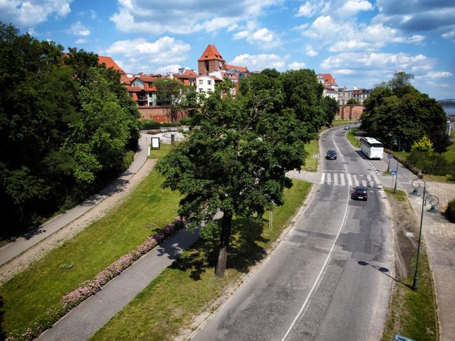 Rusza przebudowa Bulwaru Filadelfijskiego w Toruniu. Jakie utrudnienia czekają kierowców?