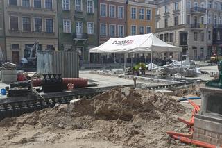 Remont Starego Rynku w Poznaniu trwa. Czy to już ostatnia prosta?