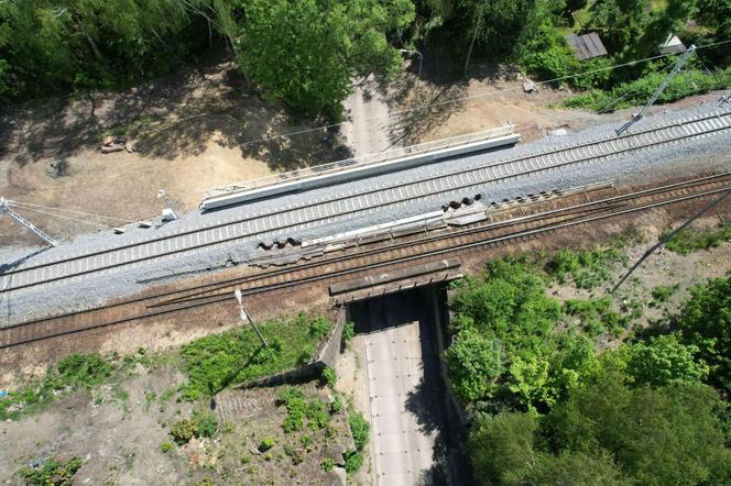 Zamknięcie przejazdu pod wiaduktem w ciągu ul. Dąbrowa Miejska