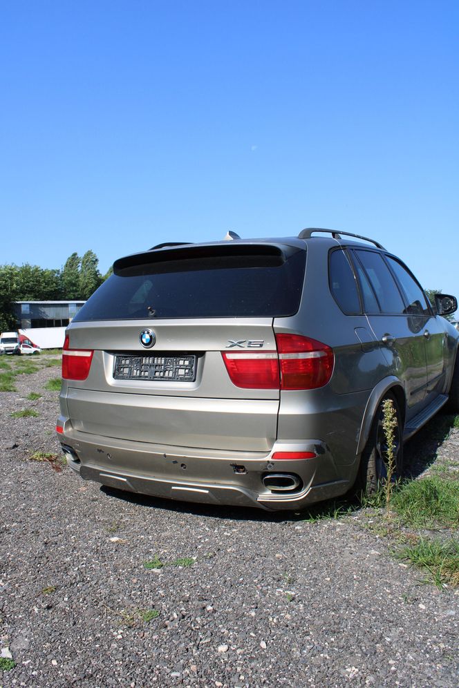 Porsche Cayenne za 7 tysięcy? Takie okazje tylko w Łodzi!