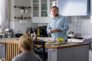 	Przyjaciółki 23 sezon odc. 268. Anka (Magdalena Stużyńska), Paweł (Bartek Kasprzykowski)