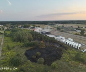 Pożar bazy transportowej w miejscowości Ławki w gminie Łuków