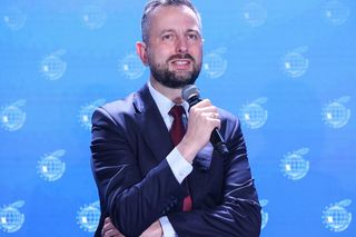 To powinien być kluczowy temat rozmów Nawrockiego z Trumpem. Szef MON nie ma wątpliwości