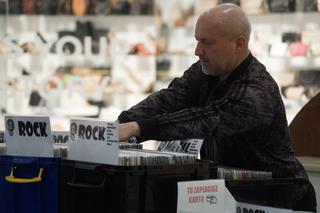 Giełda płytowa w Bydgoszczy. Focus wypełnił się miłośnikami muzyki z czarnych krążków