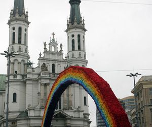 Tęcza znów zabłyśnie w centrum Warszawy. Tak zagłosowali mieszkańcy. „Zachęcam, żeby działać dalej”
