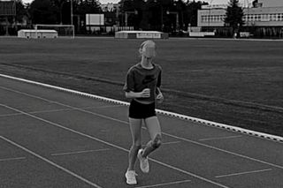  Przyjaciele żegnają Julię