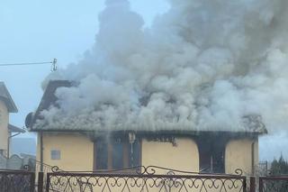 Pożar domu w Broku. Nie żyje dwóch mężczyzn