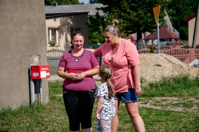 Pani Ilona z córką Mają i Elą Romanowską