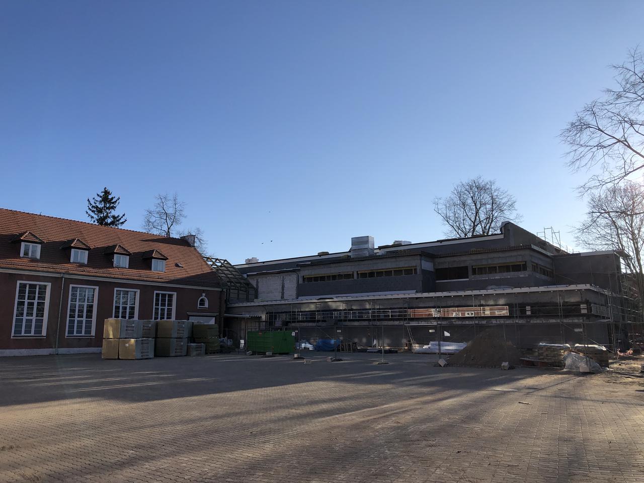 Nowoczesna hala powstaje przy szczecineckiej „Jedynce” 