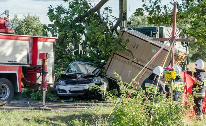 Tragiczny wypadek w Lubuskiem. Kobieta zginęła przygnieciona kontenerem wojsk USA