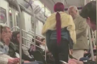 Brutalny atak w metrze linii 2. Z obcasem na pasażera
