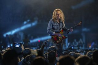 Kirk Hammett (Metallica) sprzedaje gitary anonimowo. Nie chodzi mi w tym wszystkim o zarobek