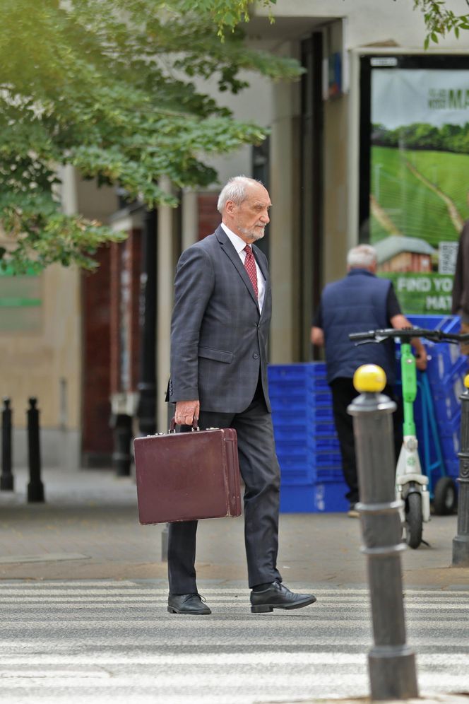 Chodzi bo nie może jeździć