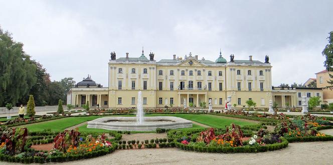Najlepsze zamki i pałace w Polsce wybrane. Które warto zobaczyć? Najwyżej oceniane obiekty
