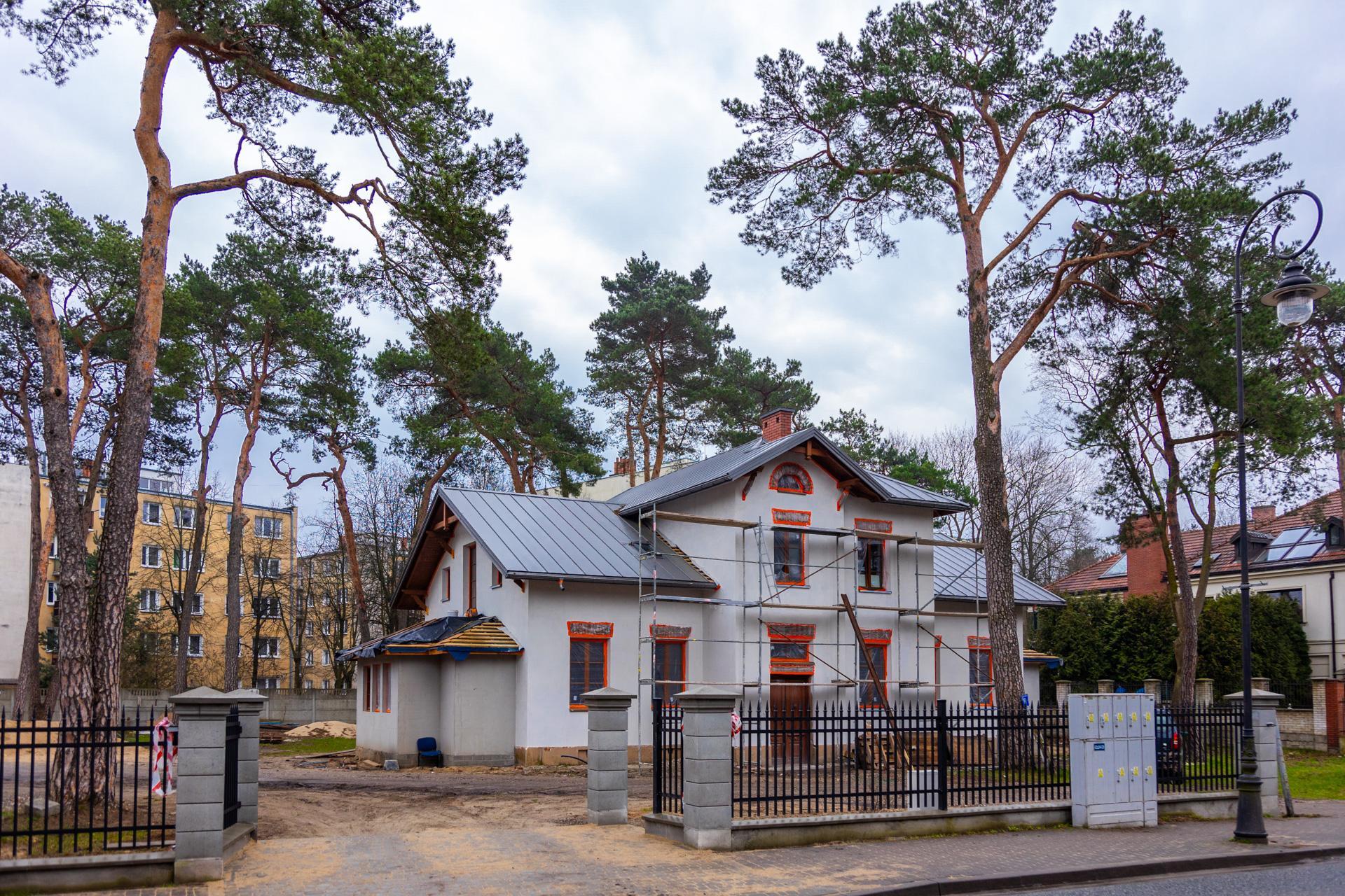 Konstancin-Jeziorna. Zabytkowe wille odzyskują dawny blask - zobacz wyremontowane rezydencje