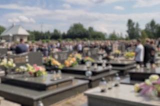 Pogrzeb najmłodszego uczestnika wypadku na Moście Dębnickim. Czy warto było tak ryzykować?