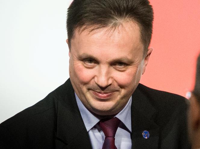 ANDRZEJ PAWLIKOWSKI