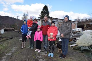 Zobaczyła płąnące piekło i straciła głos