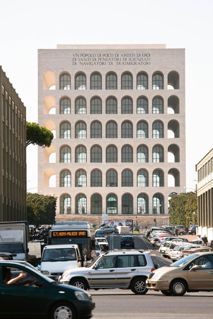 Architektoniczny przewodnik po Rzymie