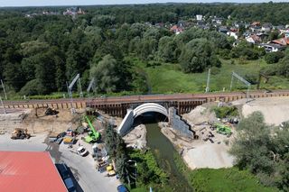 Kobiór – przebudowa mostu kolejowego nad rzeką Korzeniec