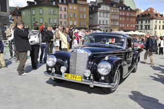 Parada Mercedesów w Warszawie 