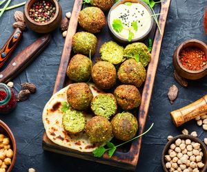 Mniej kalorii, a tyle samo smaku. Wystarczy przygotować falafel w ten sposób