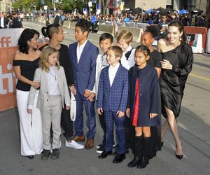 Angelina Jolie kończy 50 lat! Zobacz, jak się zmieniała