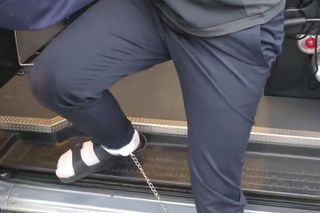 Tak wyglądała ekstradycja Sebastiana M. do Polski. Policja ujawniła nagranie. 