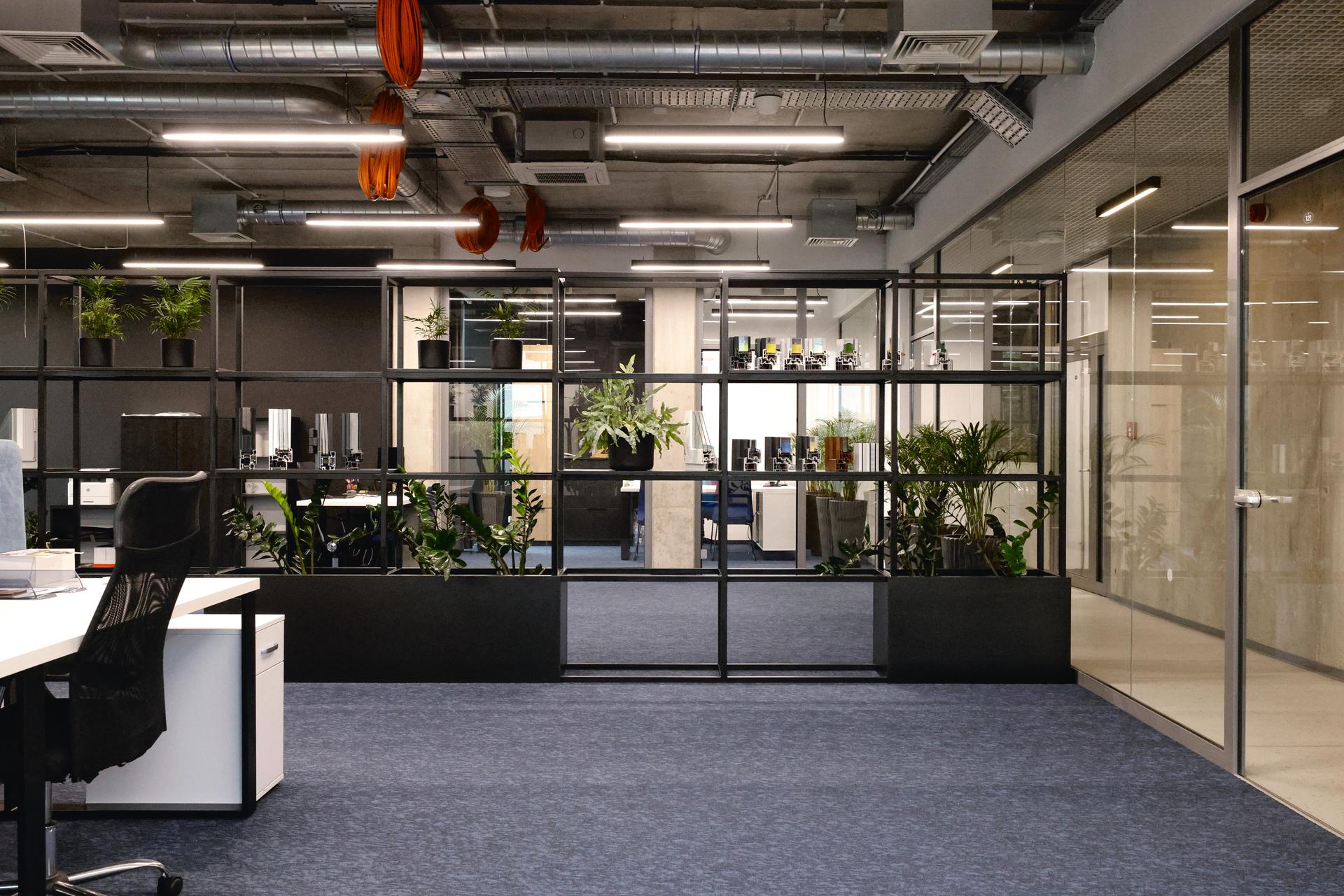 Biurowiec w Nysie 11