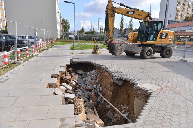 Ogromna dziura na parkingu przy ul. Górczewskiej 