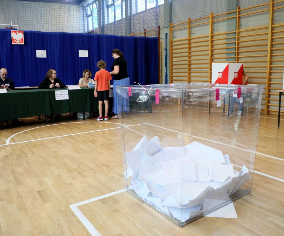 Wybory prezydenckie 2025. Co zrobić, jeśli nie możesz samodzielnie wypełnić karty? Pomoc w lokalu