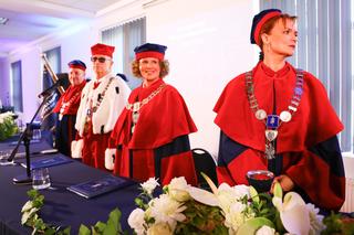 Powstała nowa szkoła wyższa w Łodzi. Zobacz, jak wyglądała inauguracja roku akademickiego
