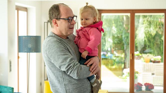 Barwy szczęścia, odc. 2498: Marek (Marcin Perchuć), Wioletka (Aurelia Żarnowiecka)