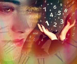 Krąg życia numerologii. Godzina urodzenia determinuje wszystko. O tej konkretnej godzinie rodzą się osoby, którym pisane jest długie życie. Nie zawsze szczęśliwe, ale długie