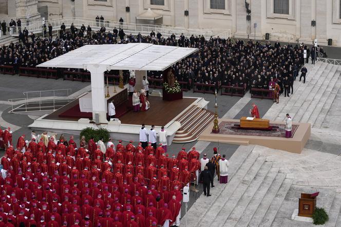 Pogrzeb papieża emeryta Benedykta XVI