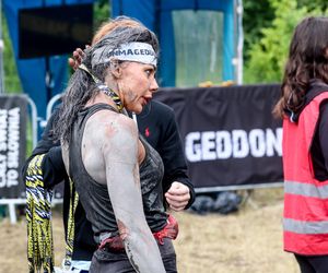 Runmageddon w Katowicach 2025. Błoto, pot i triumf na Hałdzie Kostuchna