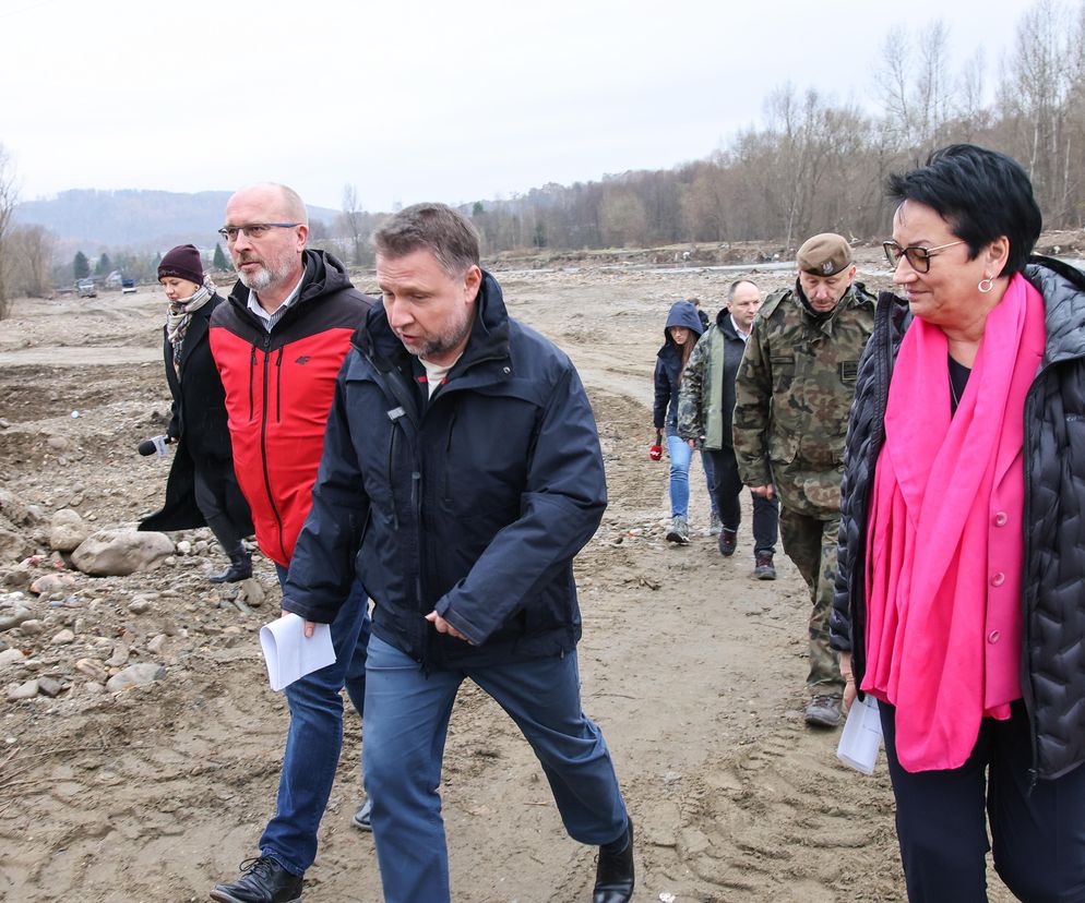 Będą zaliczki dla powodzian. Wypłata pieniędzy w trzy dni