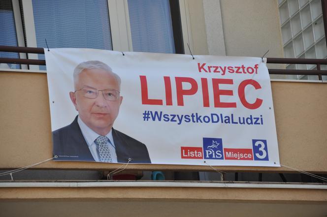 Kampania wyborcza w Kielcach. W śródmieściu najwięcej plakatów kandydatów do Sejmu i Senatu