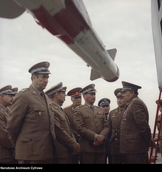 Quiz o służbie wojskowej w PRL