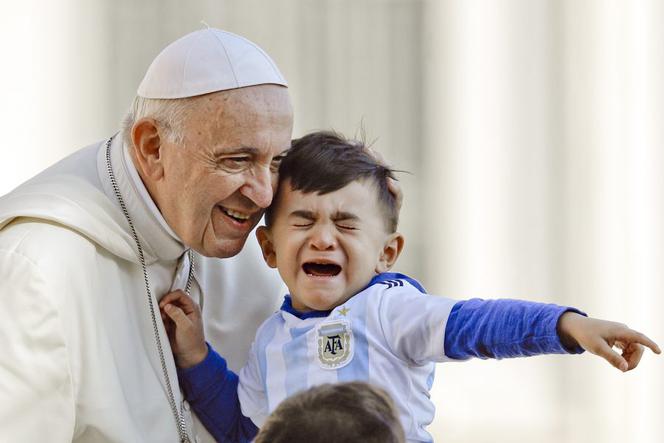 Papież Franciszek potępia pedofilie w kościele