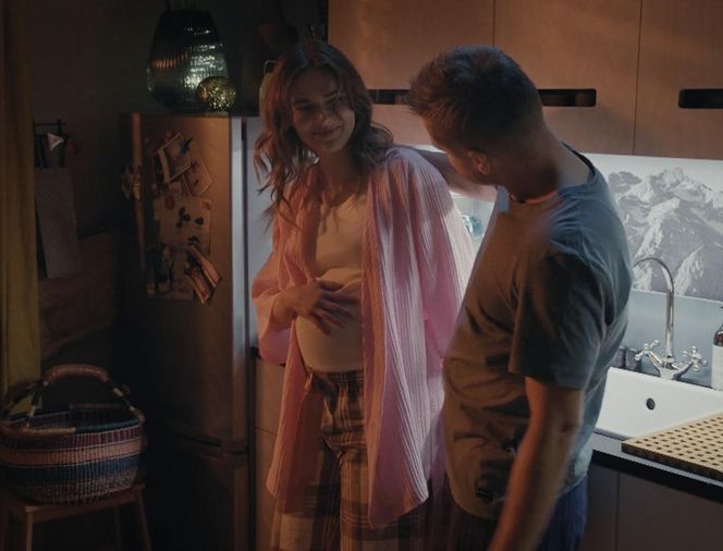 M jak miłość, odcinek 1855: Franka (Dominika Kachlik), Paweł (Rafał Mroczek)