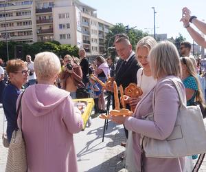  Dni Bajki 2024. W centrum Olsztyna zrobiło się bajkowo. Dzieci przejęły władzę nad miastem [ZDJĘCIA]