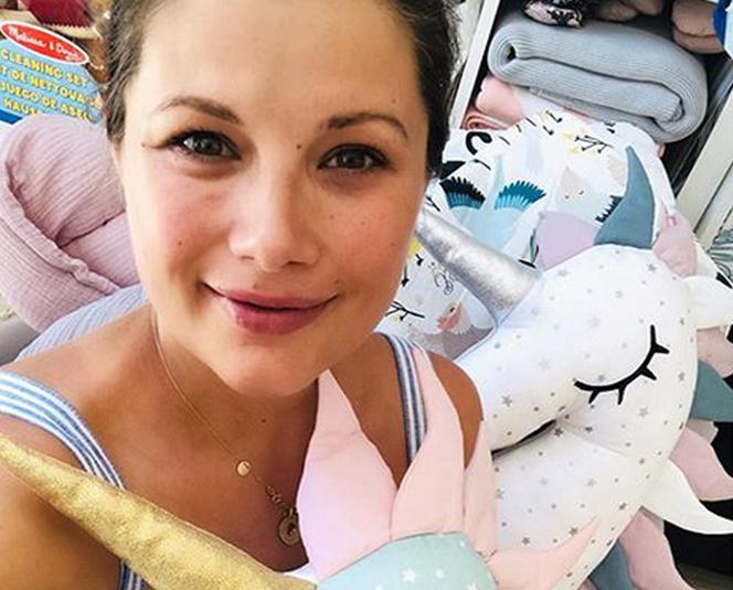Przyjaciółki. Agnieszka Sienkiewicz w ciąży ukrywa rosnący brzuszek. Wiemy dlaczego