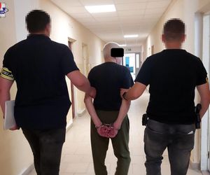 Oblał wrzątkiem i ranił nożem swojego krewnego. 83-latek odpowie za usiłowanie zabójstwa 