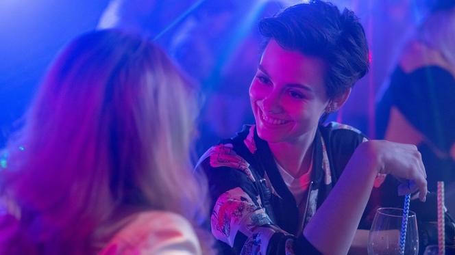 Na dobre i na złe odc. 851 po wakacjach 2022: Blanka (Pola Gonciarz), Gloria (Aleksandra Grabowska)