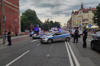 Śmiertelne potrącenie 19-latki w Katowicach. Dziewczyna została wepchnięta pod autobus?